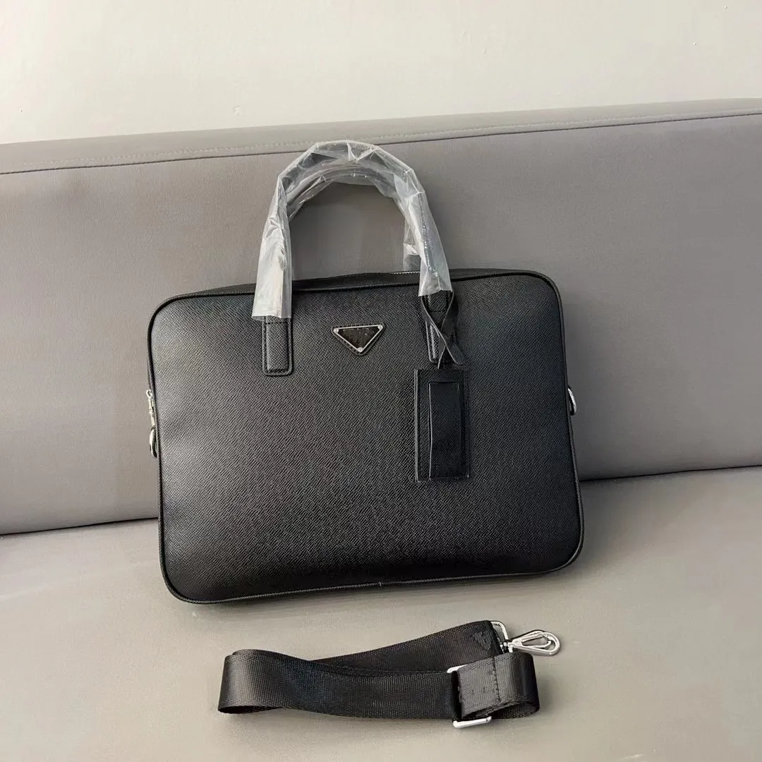 Designer laptop best sale case