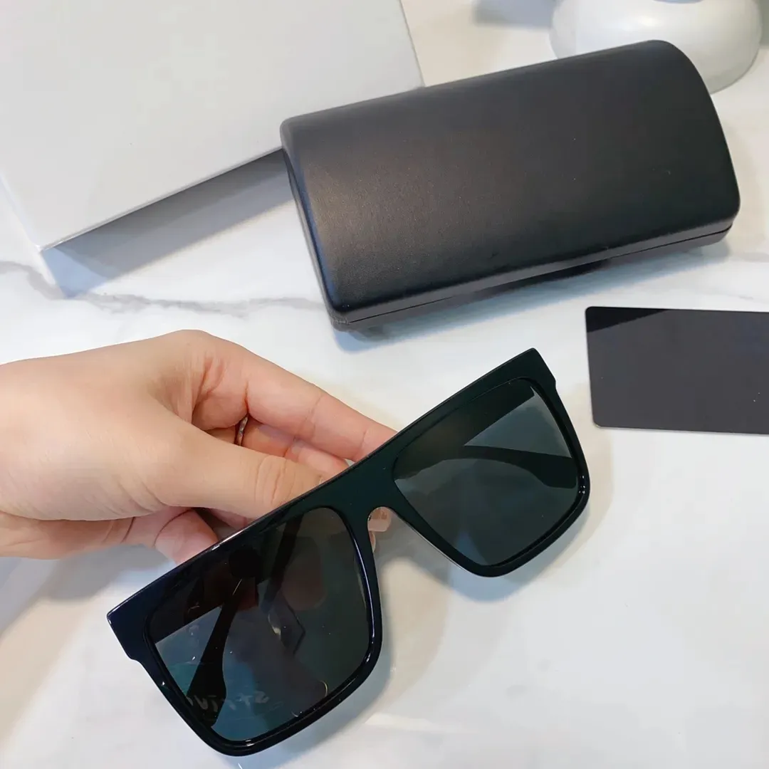 Stylish Unisex Designer Prescription Sunglasses For Women For