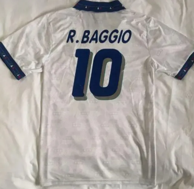 1994 Maillots de football rétro italiens VINTAGE CLASSIC R. BAGGIO 10 CONTE 15 BARESI 6 MALDINI camisetas maillots version kit uniforme de foot jersey 94