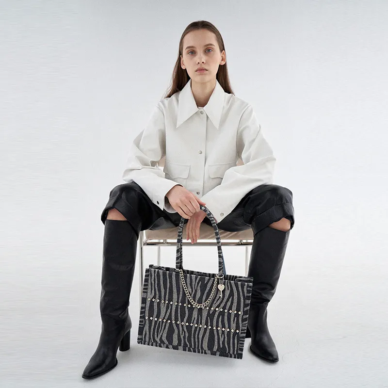 Горячая продажа iPad Bag Casual Totes Commuter Totes Дизайнерские роскошные женские мешки на плечах женщинам.