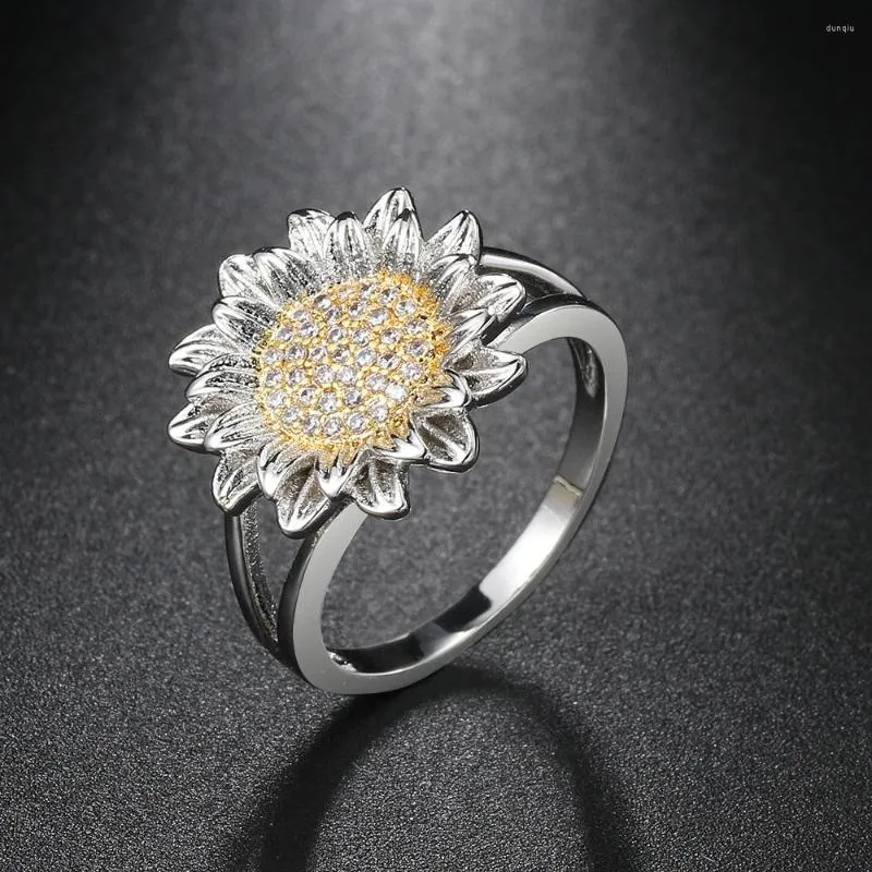 Cluster Rings Delicate Sunflower For Women Silver Color Metal Knuckle Accessories Ladies Ring Retro Fashion Jewelry Wholesale DZR034