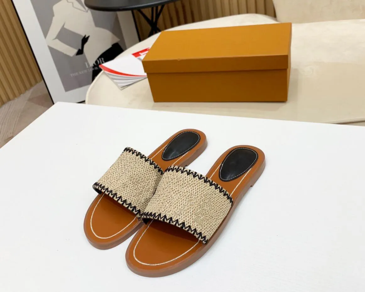 2023 قفل فاخر It Flat Mule Slides Women Slippers Leather Slippers for Women Radlock Sandals 1A5806 Flip Flip Flop Flop with Box