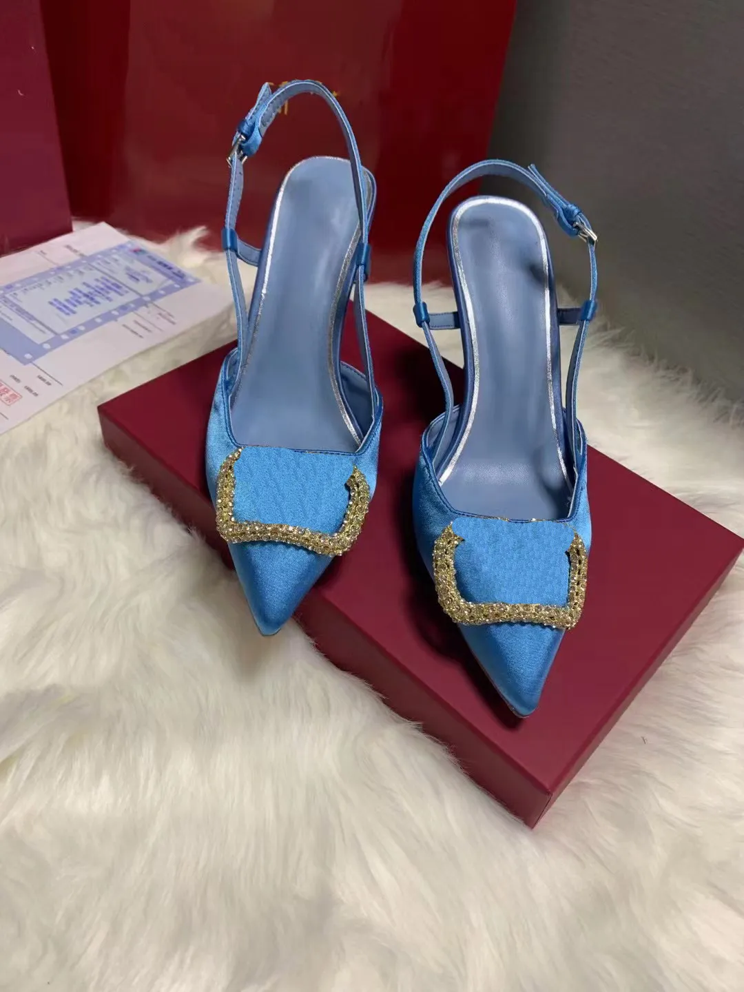 Chaussures de mariage de mode dame été nouveau bout pointu pompes talons hauts sexy strass 2023 Designer sandales pointu haut talon 8 styles dame sexy fête plate-forme glisser