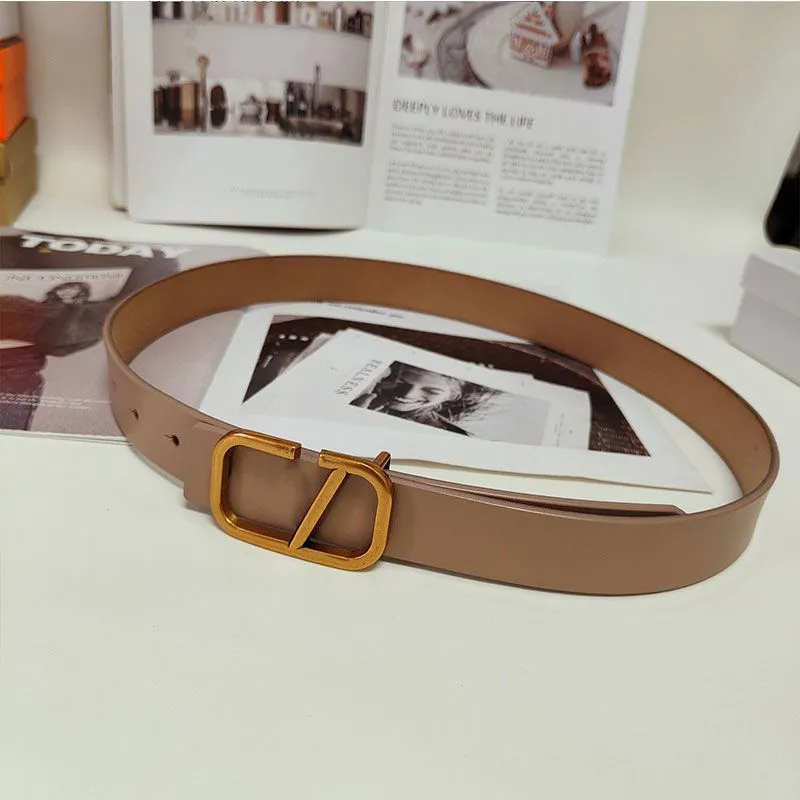 Ceinture Luxe Grandes cinturones para hombre para mujer Diseñador Clásico Color sólido Letra dorada Diseñadores Cinturón Vintage Pin Aguja Hebilla Cinturones S