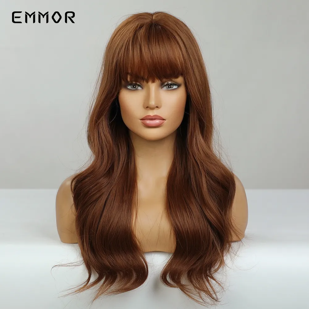 Cendre des perruques ondulées blondes pour les femmes noires blanches soft natural auburn Perruque avec une bangs à fibres résistantes à la chaleur Wigfacto