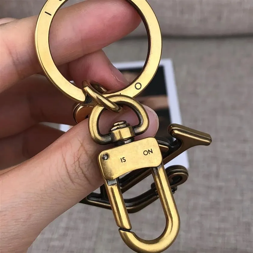 Luxury Keychains Fashion Car Designer Keychain Bag Charm Retro Key Chain Made of Old Letters Design249Z