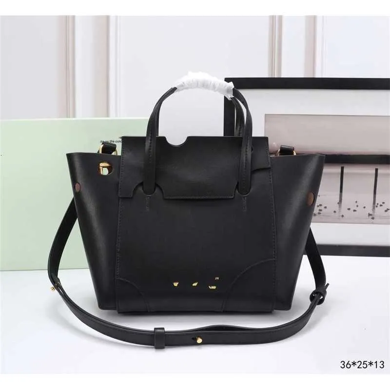 Designer wallet Ofx Tote Bag Women Tote with Iconic Round Hand Bag Meter Hollow Out Detachable Detail Shoulder Strap Built-in Zipper Pocket Main Sand handbag