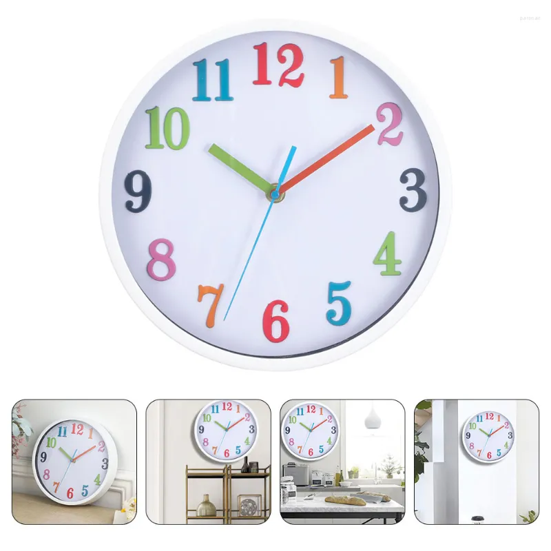 Orologi da parete Orologio Silenzioso Figura colorata Ornamento Camera da letto digitale Puntatore muto Decorazione ciondolo bambino in plastica