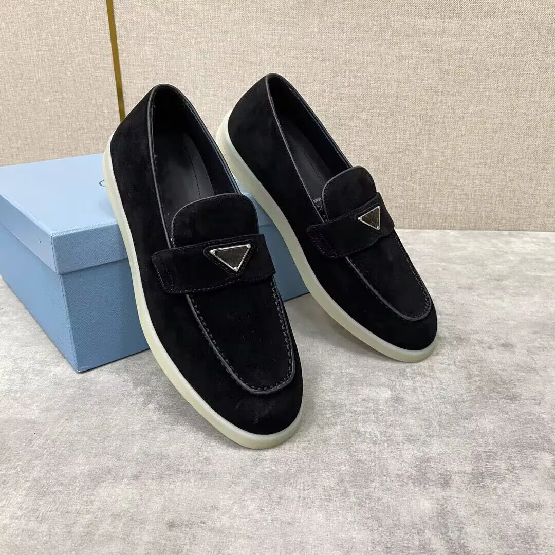 Yaz Yürüyüşü Erkekler Loafers Elbise Spor Ayakkabıları Düz ​​Düşük Üst Süet İnek Deri Oxfords Süet Mokasenler Kauçuk Sole Beyefendi 86