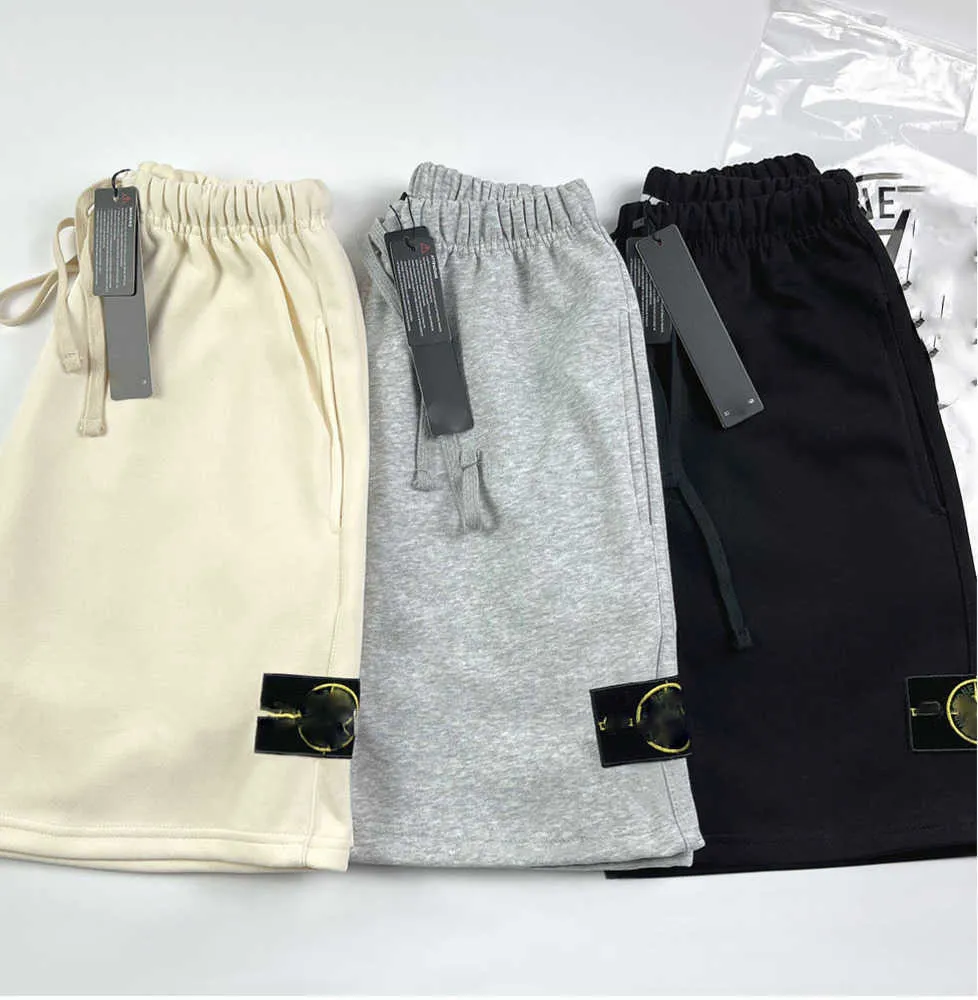 Stone Island Men's Designer shorts pants - Unisex Stone Island Men's Designer shorts pants - Unisex