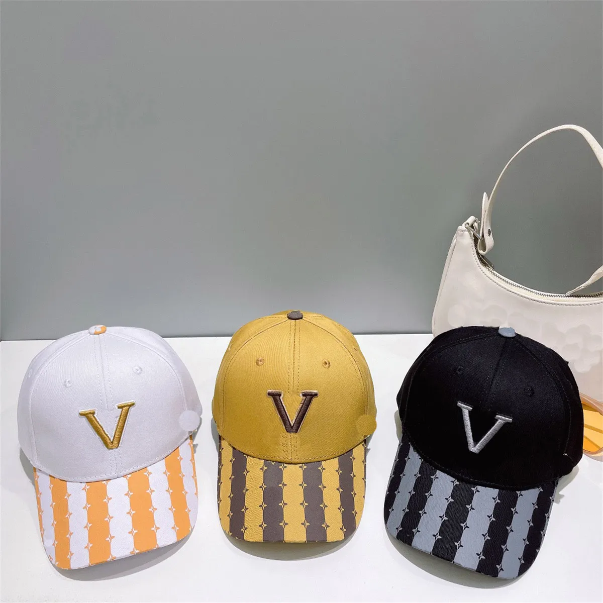 2023 Brand Ball Caps Men's Baseball Caps Fashion Designer Hats Women's Luxury Hats Summer Outdoor Sports Shade High Quality Trucker Hats 88db11fvd