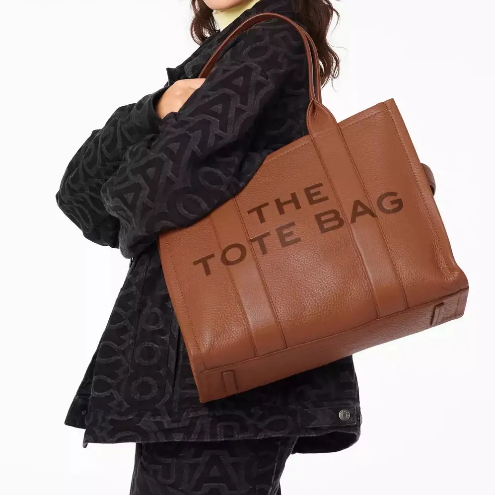 The Ultimate Guide to Choosing the Perfect Black Leather Tote Bag