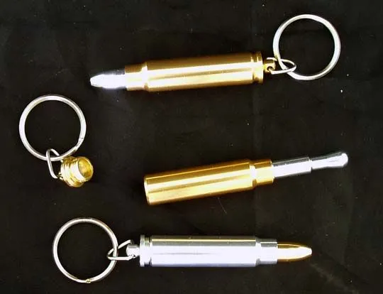 Portable Bullet Pipe MINI Funky Bullet Metal Pipe Tobacco Smoking Pipe Key Chain Gold Pipe Gold Bullet Keychain Secret Smoking Pipe