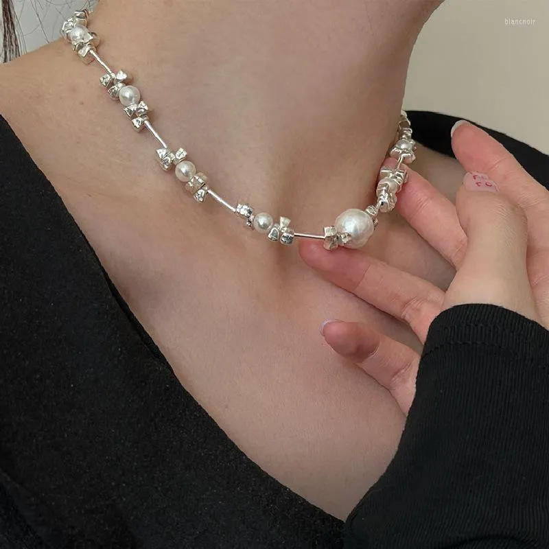 Choker French Vinge Geometry Harajuku Collana di perline di perle barocche per le donne Estetica Moda coreana Semplice gioielli vintage speciali