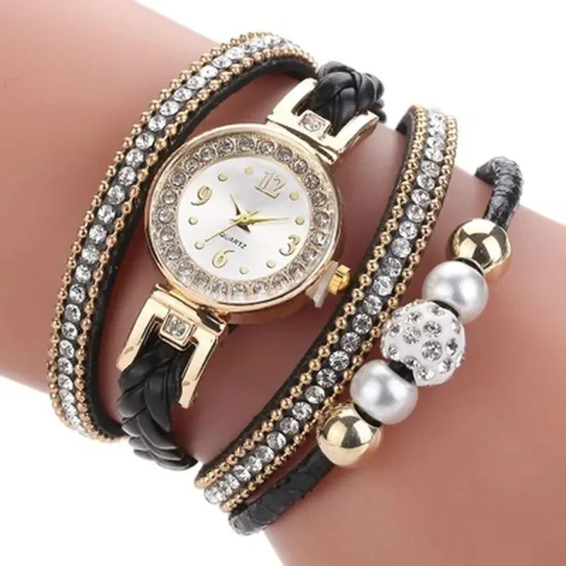 Kvinnor tittar på armbandsur av hög kvalitet Vacker mode Casual Quartz Watch