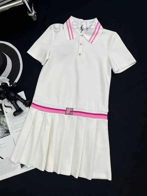 Polo Feminino Designer de Verão novo estilo menina fresco e doce lapela cintura baixa plissado manga curta Vestido Polo EYZD