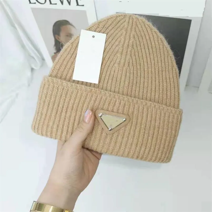 2022 Luxury knit hat designer Winter Bean men and women Fashion design knit hats fall woolen cap letter jacquard unisex warm skull2863