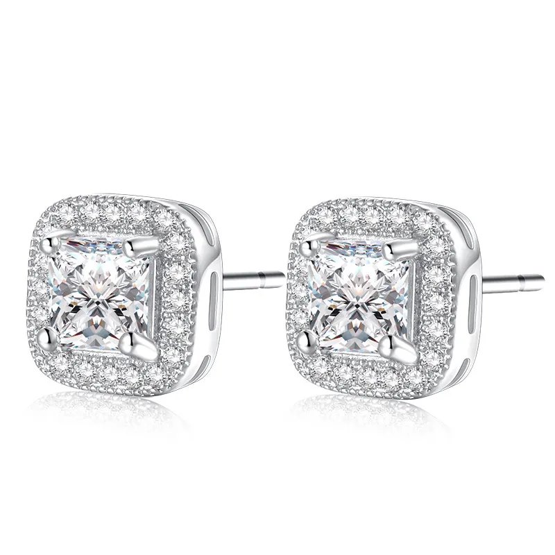 Chic White Topaz CZ Diamond-Set Sterling Silver Stud Earrings For Brides And Special Occasions_voghion.com