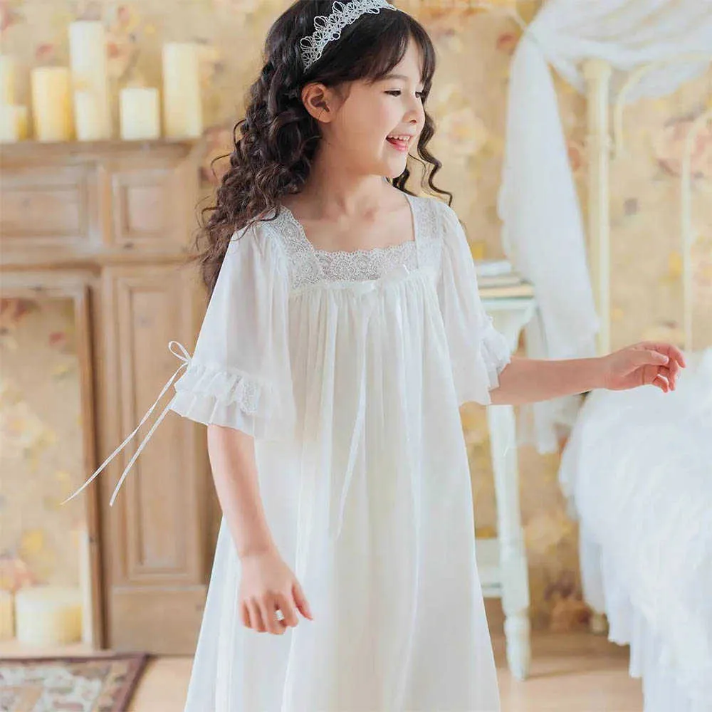 Girls lace sleep dress Teenage Girls Bow Tulle Long Nightgown Girl Bow  princess nightdress Chidren kids Night Gown