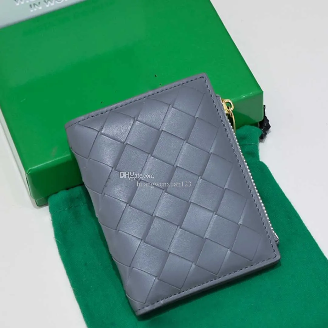 Luxury Genuine Leather Zip Green Wallet For Men And Women Luxury Genuine Leather Zip Green Wallet For Men And Women