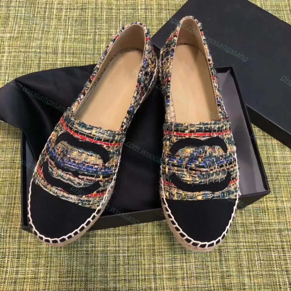 نساء فاخرات أحذية غير رسمية Espadrilles الصيف في الهواء الطلق المصممين أحذية شاطئ شاطئ