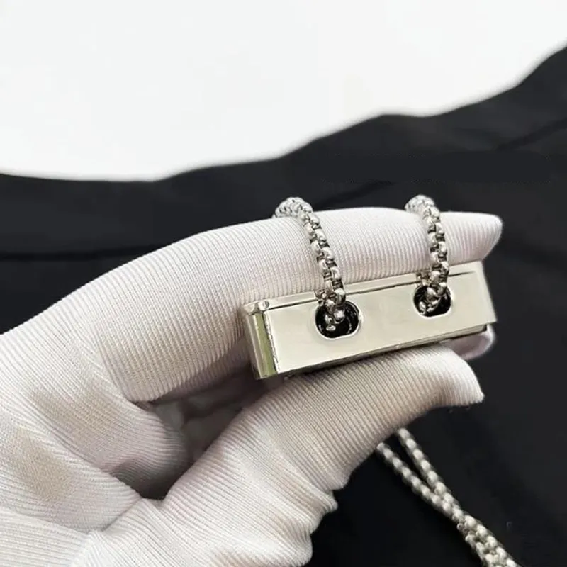 Luxury designer belt for Women P Inverted Triangle Label ceinture Fashion Womens Necklace Waist Chain Pendant Adjustable Matching