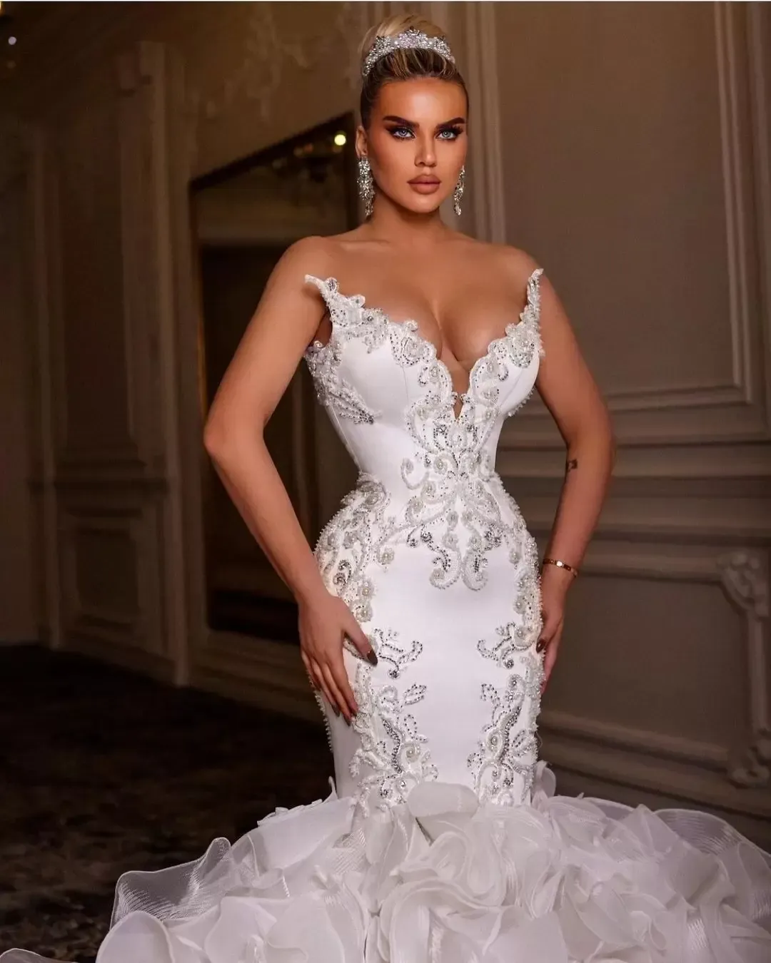Luxury White Mermaid Wedding Dresses For Arabic Women 2023 V Neck Off Shoulder Beads Lace Cascading Ruffles Sexy Bride Dress Wedding Gowns Custom Made