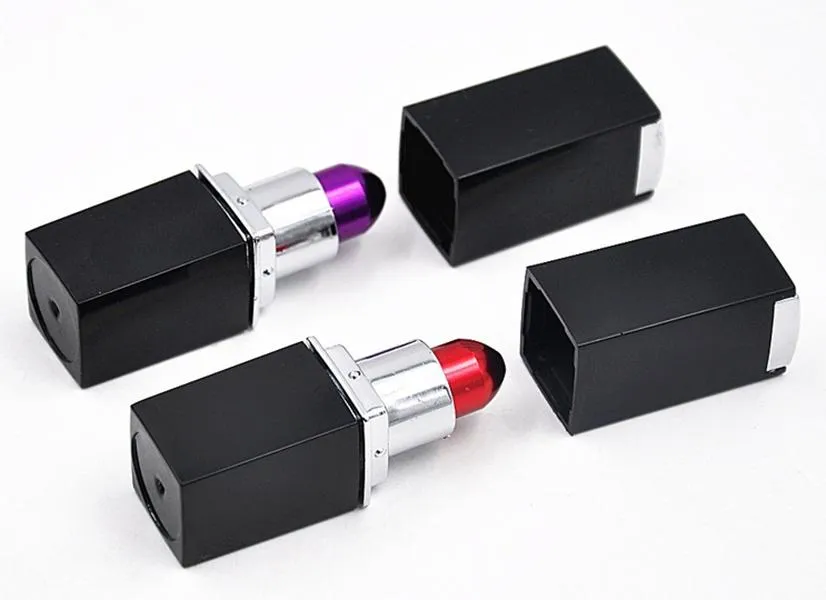 Rouge à lèvres caché populaire conçu tuyau en métal tuyau de rouge à lèvres filtre à tabac tuyaux de fumée cadeau de nouveauté magique pour femme couleur rouge pourpre