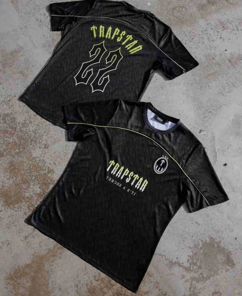 Hombres Trapstar tee Camiseta de fútbol Verano Suelto Casual Manga corta rápida Underlay Wonmen Camiseta Diseño de flujo de marea 689ess