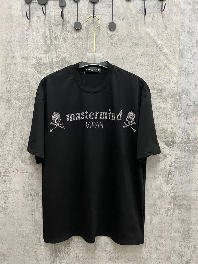 Novo masculino de luxo, camisetas, camisetas bordadas de crânio bordado camiseta casual de camiseta de skate de skate