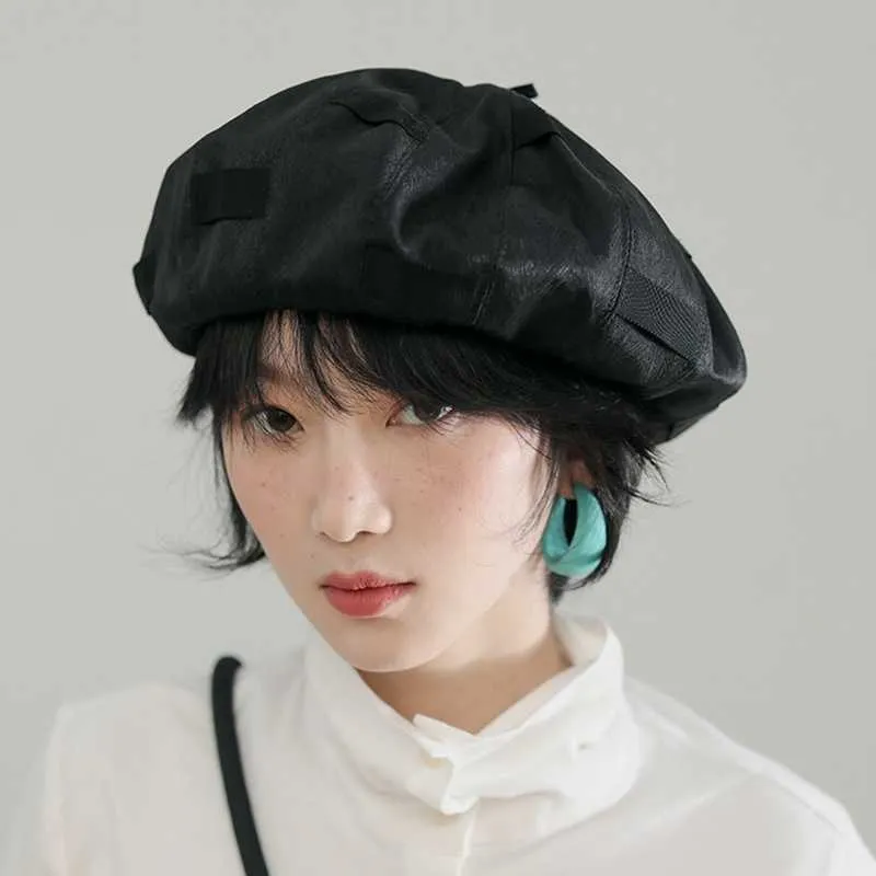 Baskar japansk designer mode personlighet fast färg basker lämplig för våren och sommar kvinnor söt ålder minskar målare hatt g230612