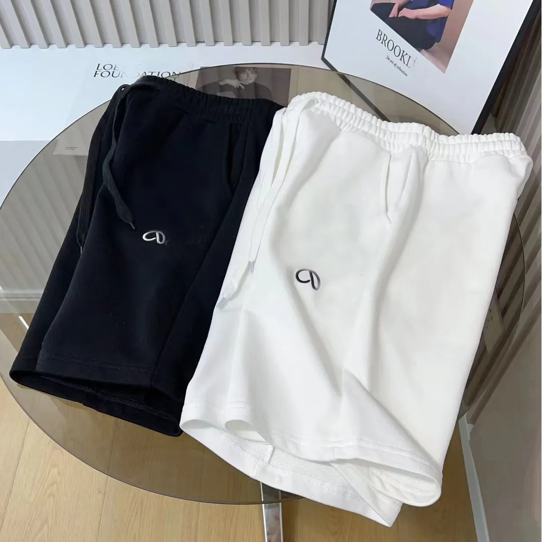 Femmes hommes Designer shorts Vêtements lowe Vêtements Unisexe femme petit grand Short Slim Fleecy mince Mode Short Street Style Tide Short longueur genou short chinois