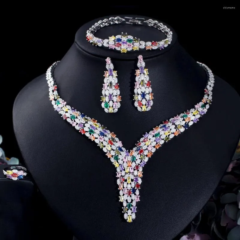 Kolye küpeler seti Uilz Arapça Dubai ağır kübik zirkon sakız kadınlar için mücevherler parlak büyük lüks düğün aksesuarları
