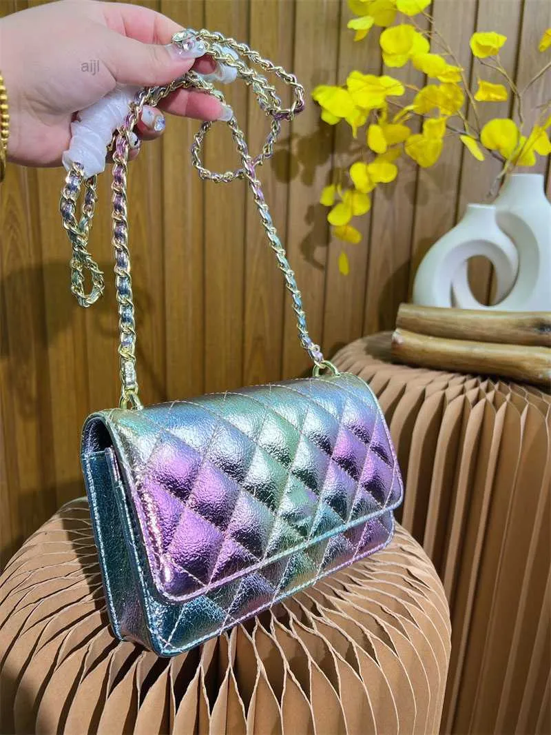 Luxury Timeless Classic Shoulder Bags Designer Women Crossbody Bag Iridescent CC quiltad plånbok på kedjan Lady Clutch Pures Calfskin Texture Handväskor Woc Purse