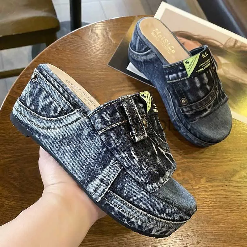 Pantofole New Summer 2023 Pantofole Denim Pantofole con plateau da donna Sandali Zeppe Tacchi Moda europea Fondo spesso Scarpe da donna J230613