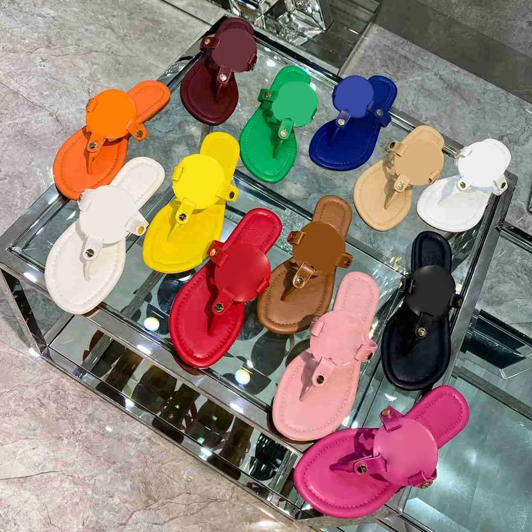 Tasarımcı Miller Terlik Flip Flops Terlik Yeni Slaytlar Metal Deri Kadınlar Zebra Flip Flops Kadın Moda Çizgili Plaj Terlik Kutu Boyutu 35-41