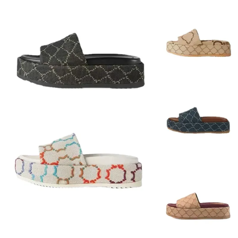 Lyxmärke tofflor broderade alfabet muffinsplattform kvinnor sandaler b22 designer par strand tofflor ggity