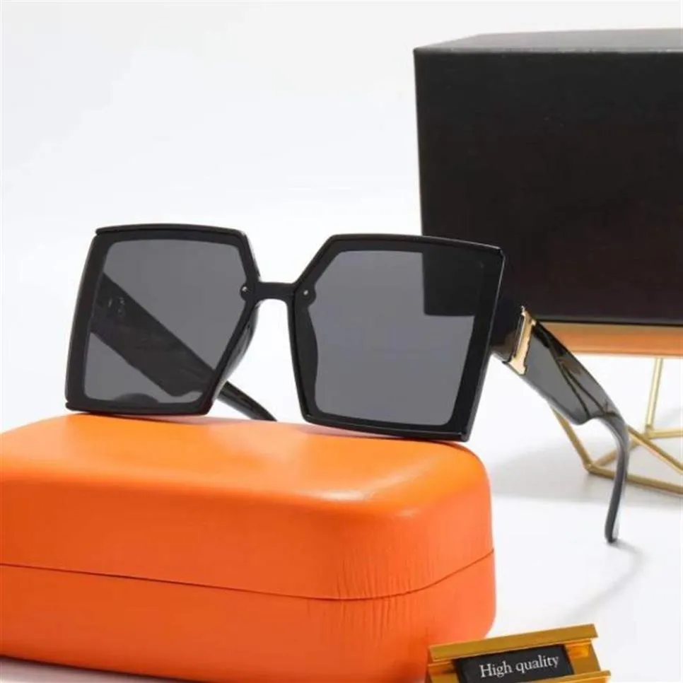 デザイナーサングラスメンメンズメガネクラシックキャリッジファッションスクエアサングラスの贅沢オレンジボックス8種類の選択夏257i