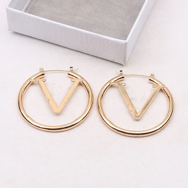 Vrouwen Oorringen 18K Vergulde Luxe Merk Ontwerpers V Letters Stud Clip Ketting Grote Cirkel Geometrische Beroemde Wamen Oorbellen Bruiloft Kerst Vakantie Geschenken