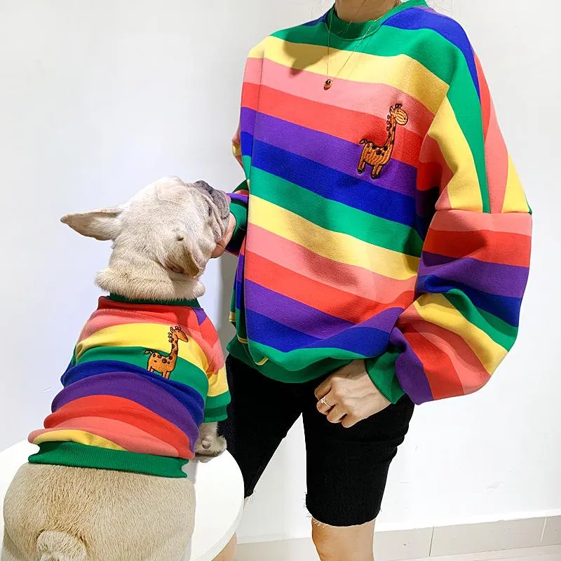 Giubbotti Cuccioli a strisce arcobaleno Persone Abbigliamento coordinato Maglione Bulldog francese spesso Abbigliamento per cani per cani di piccola taglia Abbigliamento per animali domestici S4XL