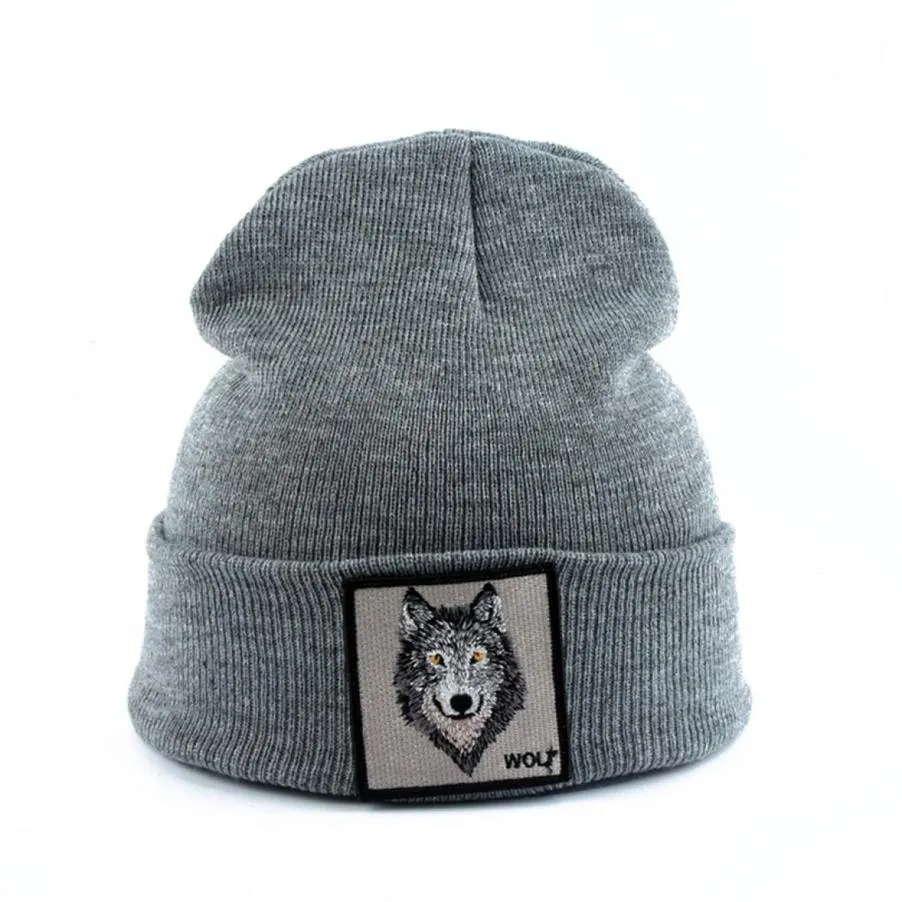 Whole 2019 New Fashion Mens Beanie Animal Wolf Embroidery Winter Hats Knitted Beanies For Men Streetwear Hip hop Skullies Bonn3527313i