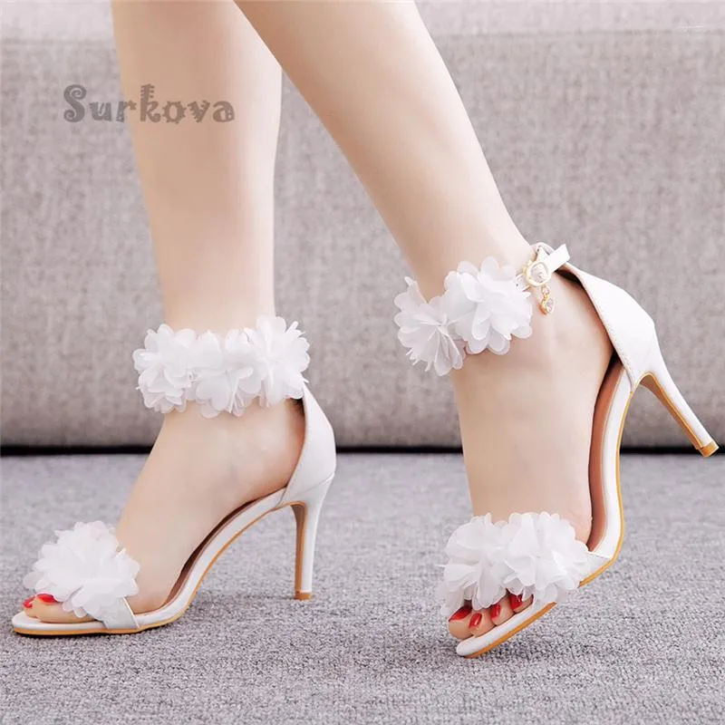 White thin deals heels