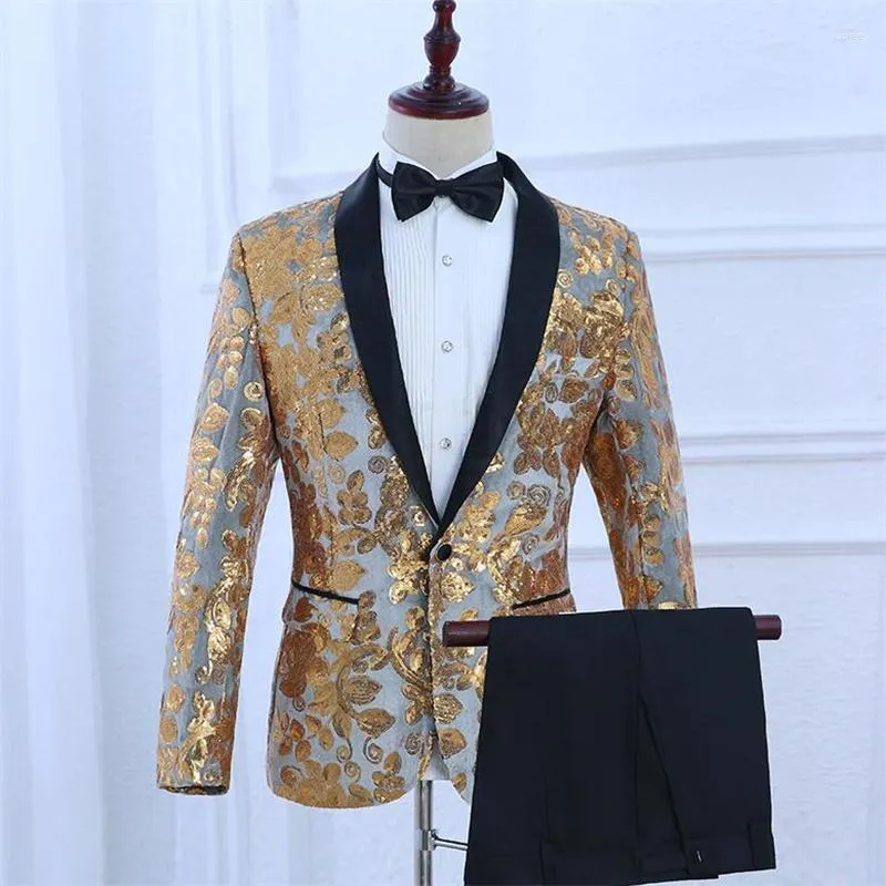 Abiti da uomo Abiti da uomo Disegni Masculino Homme Terno Costumi di scena per cantanti Giacca con paillettes Blazer Dance Star Style Dress