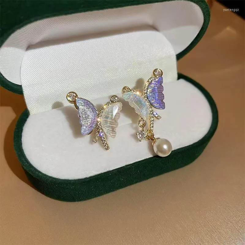 Orecchini pendenti 2023 Moda coreana Ametista Farfalla asimmetrica Ciondolo di perle da donna Accessori squisiti Gioielli
