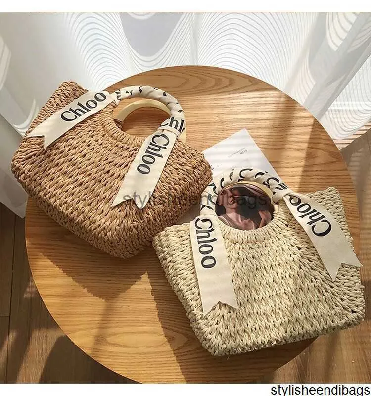 Designer Bags Fashion Summer Straw Bag Seaside Holiday Bag Women 2023 New Large Capacity French Basket Wood Hand Woven Beach Bag Stylisheendibags