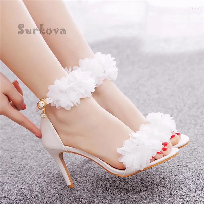 Sandales Peu Profondes Fleur Blanche Chaussures De Mariage Une