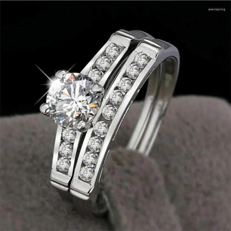Anneaux de mariage classique luxe couleur argent géométrie pour les femmes ensemble à la mode métal incrusté pierre blanche bijoux de fiançailles
