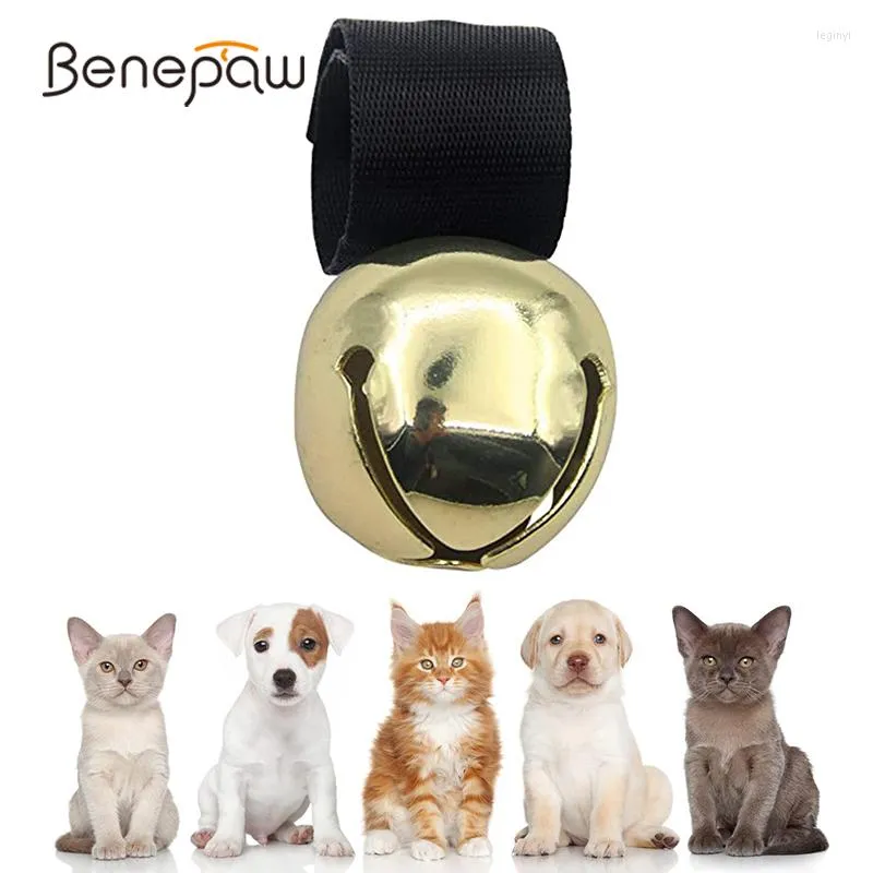 Hundhalsar Benepaw Loud Collar Bell Charm Training vandring Vandring Hållbar metallguld husdjur hänge tillbehör Effektiv valpspårare