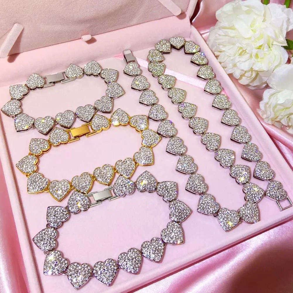 Strands Bling Luxury Paved Crystal Heart Cuban Link Chain Necklace for Women Hip Hop Iced Out Round Square Tennis Choker Jewelry 230613