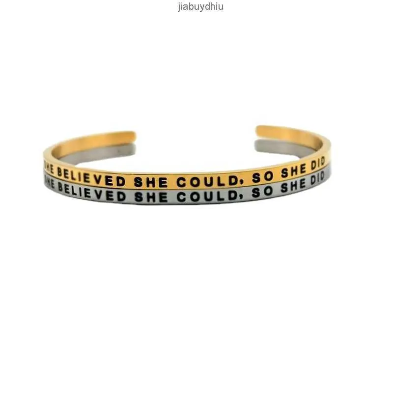 Europe édifiante populaire bijoux de motivation inspirant Mantra manchette Bracelet arc-en-ciel elle croyait bracelet pour cadeau